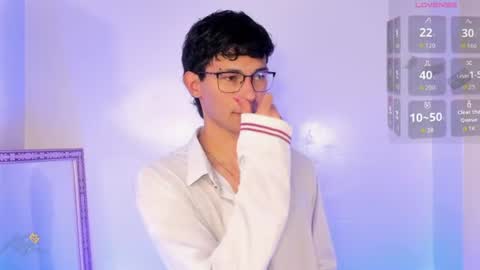  A L E X  online show from July 3, 2:40 am