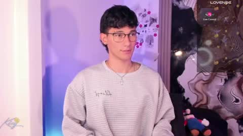  A L E X  online show from July 28, 12:59 pm