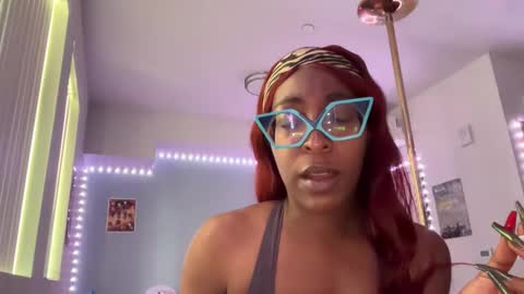 Snapshot of kingparrisjae chatting on June 1, 5:36 pm King Parris Jae online show from June 1, 5:36 pm