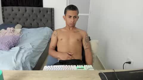 DOMINANT ALPHA KINGS online show from January 6, 6:06 am