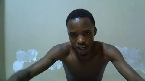 kingsleeee online show from April 20, 10:07 am