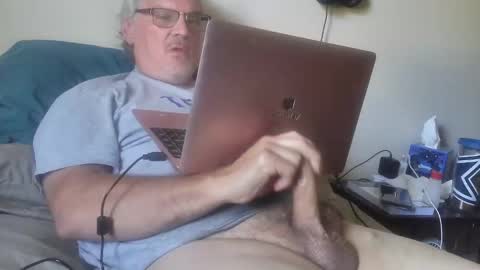 Snapshot of kingtongue10 chatting on May 12, 8:50 pm kingtongue10 online show from May 12, 8:50 pm