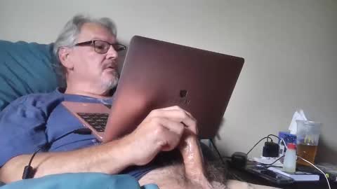 Snapshot of kingtongue10 chatting on May 29, 7:45 pm kingtongue10 online show from May 29, 7:45 pm