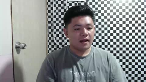 Snapshot of kingvoltage chatting on March 18, 7:22 am Yuki online show from March 18, 7:22 am