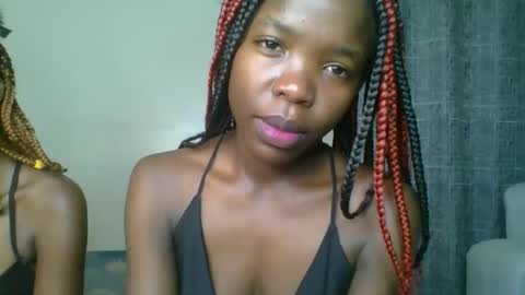 Snapshot of kinky_aria chatting on September 27, 5:18 pm kinky_aria online show from September 27, 5:18 pm