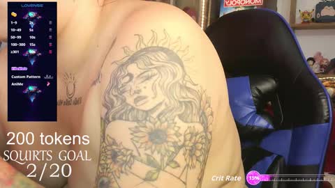 Snapshot of kinky_couplevibes chatting on March 25, 6:03 pm Alejandra online show from March 25, 6:03 pm