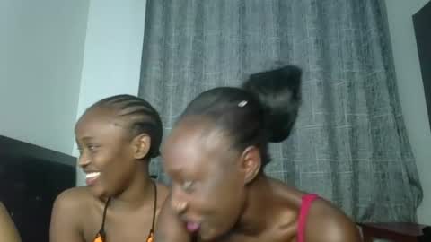 kinky_leila online show from June 13, 5:22 pm