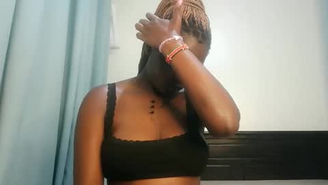 Lola online show from January 9, 12:13 am