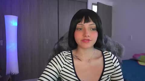 Mary your fav curly girl online show from March 30, 7:48 pm