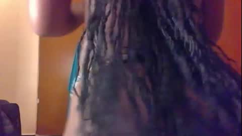 Pixie online show from September 18, 8:00 pm