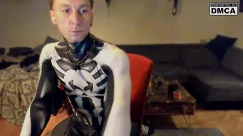 Snapshot of kinky_spidey chatting on December 15, 6:50 am kinky_spidey online show from December 15, 6:50 am