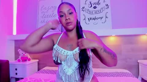 Thifanny  online show from March 3, 11:38 am