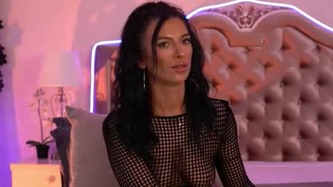 kinkyamelie online show from November 24, 6:18 pm