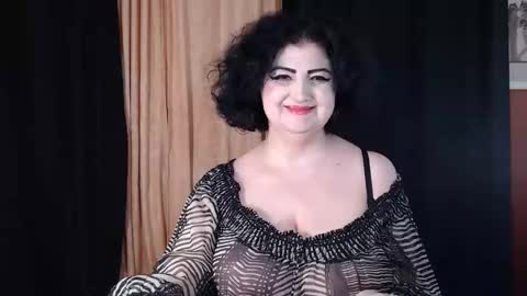 Snapshot of kinkyblacky chatting on October 21, 4:13 am MistressBlacky online show from October 21, 4:13 am