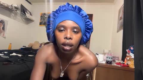 interracialfacial online show from December 4, 5:50 am