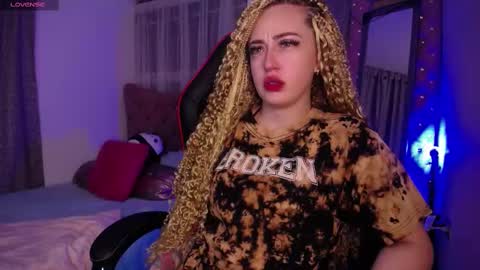  Sara  online show from February 19, 4:23 am