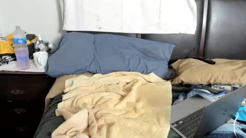 Kinkyguy323232 online show from December 7, 12:24 pm