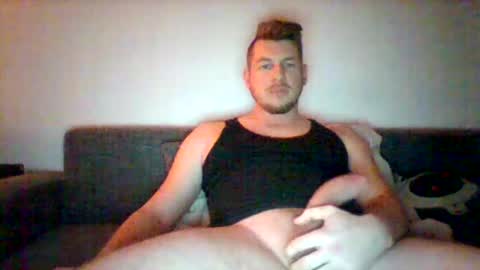 kinkylionboy online show from December 5, 3:28 pm