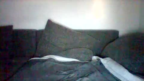 kinkylionboy online show from December 9, 2:28 pm
