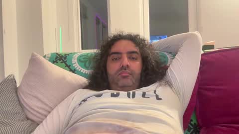 Snapshot of kinkyman16 chatting on October 13, 12:54 am kinkyman16 online show from October 13, 12:54 am