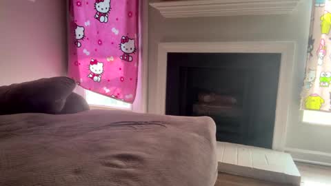 kinkymimi104 online show from October 2, 4:25 pm
