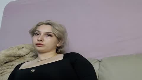 Rebecca online show from March 27, 10:31 pm