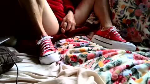 KinkySneakerGirl online show from October 1, 2:45 pm