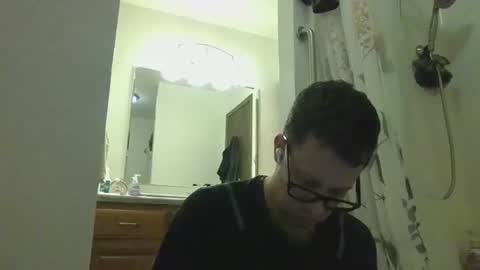 kinkystrides online show from April 11, 4:44 pm