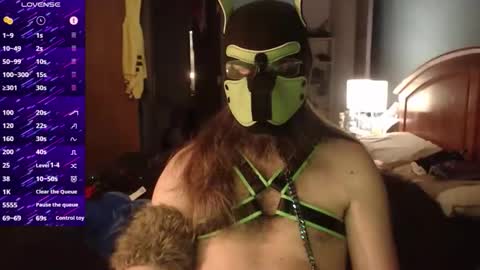 Snapshot of kinkywolf87 chatting on October 19, 9:48 pm kinkywolf87 online show from October 19, 9:48 pm