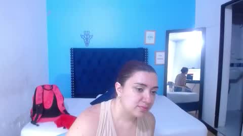 kinkyy_redhead online show from November 17, 1:39 pm