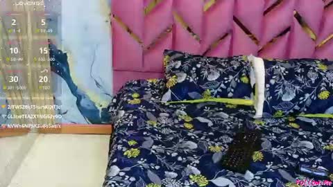 kinkyymommyyy online show from July 23, 7:01 pm