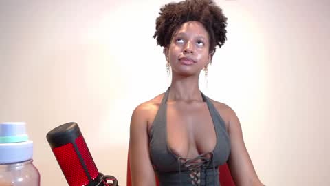 Snapshot of kintsugim chatting on February 20, 6:26 am kintsugi online show from February 20, 6:26 am