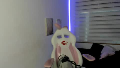 kir_ely online show from June 13, 7:01 pm