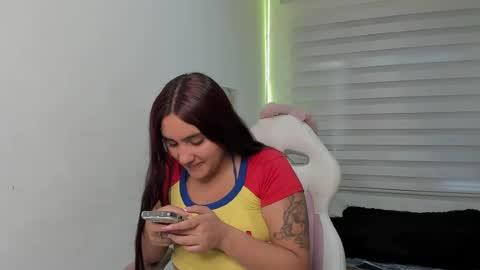 kir_ely online show from July 7, 7:18 pm