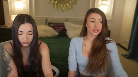 Snapshot of kira0541 chatting on February 26, 11:42 am Sweet girls online show from February 26, 11:42 am