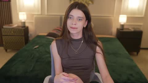 Snapshot of kira0541 chatting on February 26, 11:48 pm Sweet girls online show from February 26, 11:48 pm