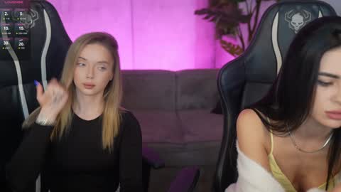 Snapshot of kira0541 chatting on March 23, 8:51 am Sweet girls online show from March 23, 8:51 am