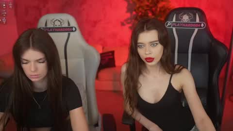 Sweet girls online show from June 6, 8:13 pm