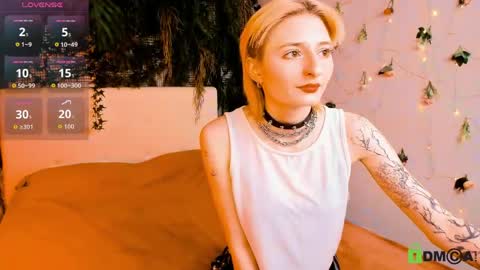 Kira online show from April 23, 9:17 pm