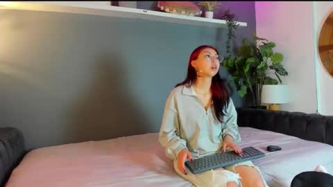 Snapshot of kira_exe chatting on February 16, 12:01 pm kira_exe online show from February 16, 12:01 pm