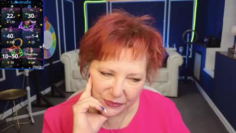 Kira Kennet online show from September 15, 7:30 am