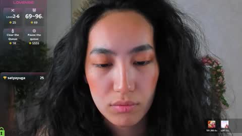 Aura online show from February 6, 3:55 am