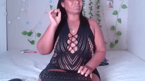 kira-squir online show from September 14, 10:42 pm