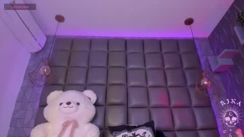 Kira  online show from March 20, 4:39 am