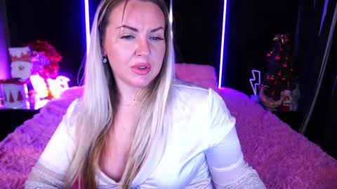 Kira online show from January 6, 9:43 pm