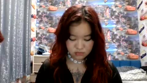 Snapshot of kiradrip chatting on November 3, 6:20 pm Kira online show from November 3, 6:20 pm