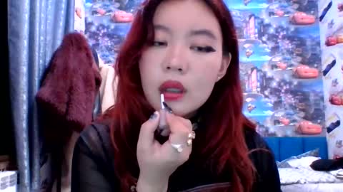 Snapshot of kiradrip chatting on November 7, 8:09 pm Kira online show from November 7, 8:09 pm