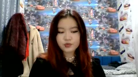 Snapshot of kiradrip chatting on November 14, 3:55 pm Kira online show from November 14, 3:55 pm