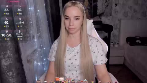 kirakrox online show from November 9, 6:39 pm