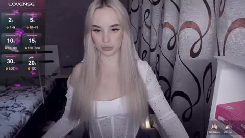 kirakrox online show from March 22, 8:23 pm